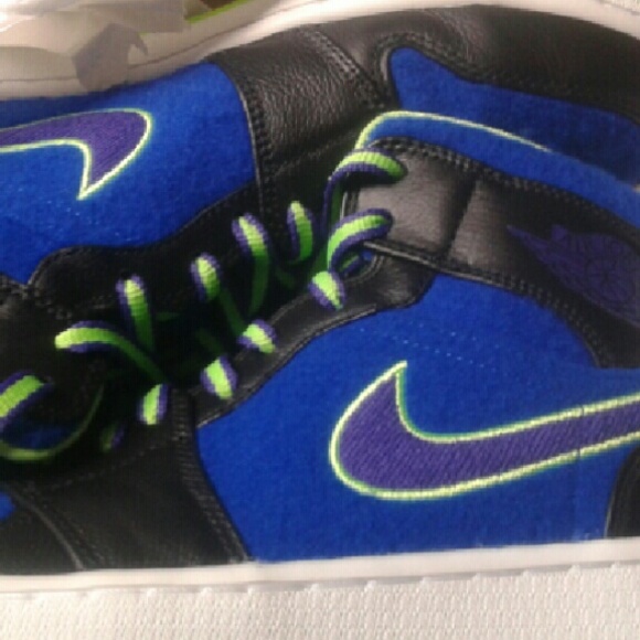 Air Jordan Retro 1's