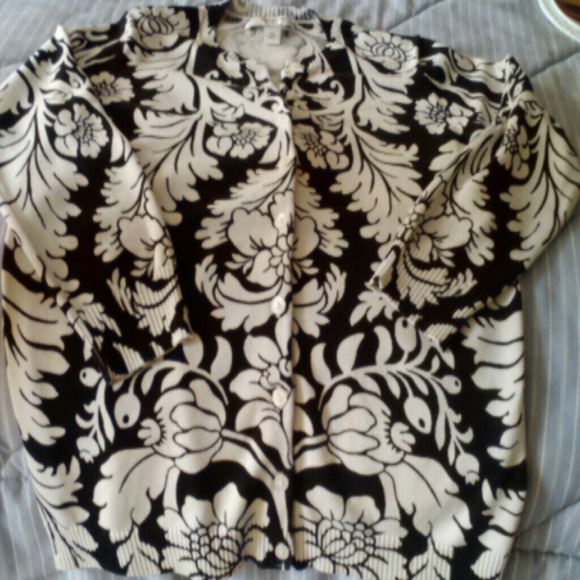 Liz Claiborne button down sweater