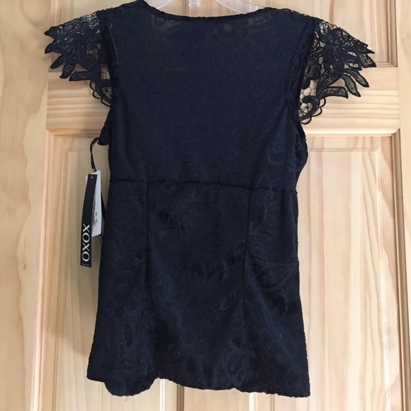 Top - Picture 4 of 4