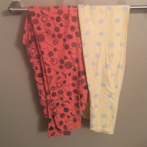 Lularoe Leggings TC - two pairs