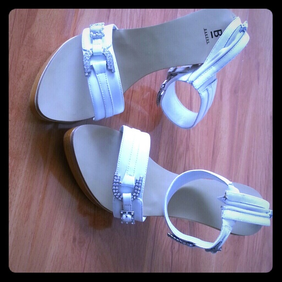 Bakers heels sandals size 7 - Picture 2 of 4