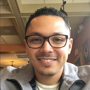 Meet your Posher, Gerardo