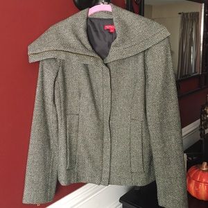 Gently worn adorable fall/winter coat