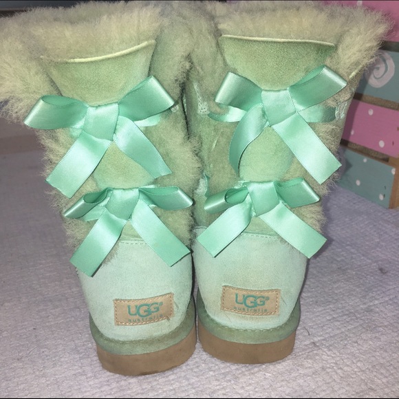 Mint UGGS (Size 8)