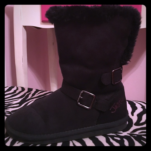 Black justice boots