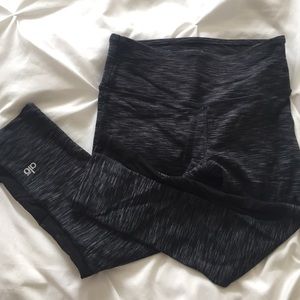 Alo Capri Workout Pant