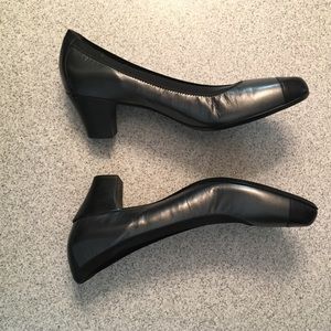 Munro women's pumps