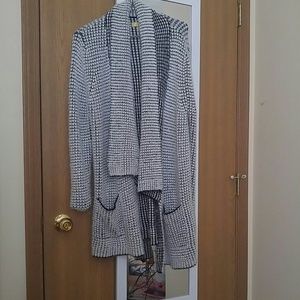 Princess Vera Wang size L sweater