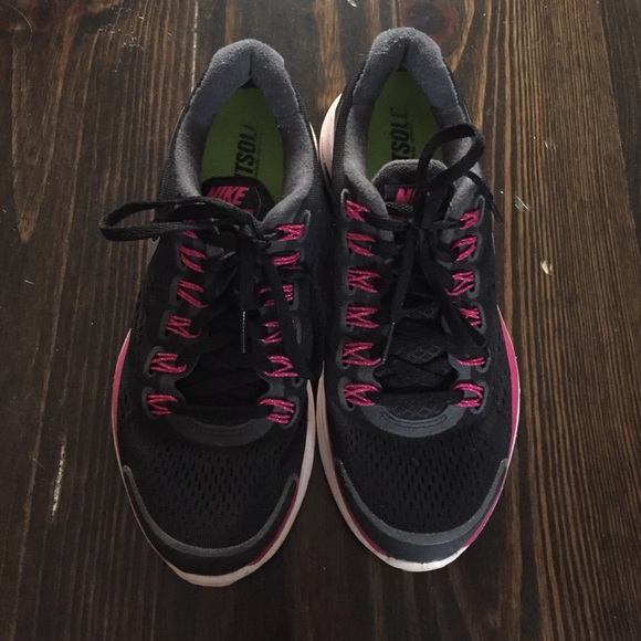 Women's Nike Walking/Running Sneakers