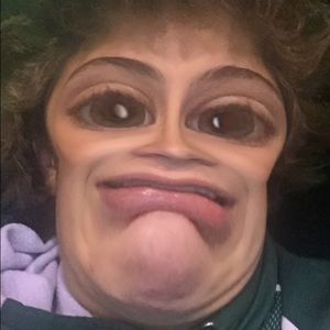 Meet your Posher, Bella