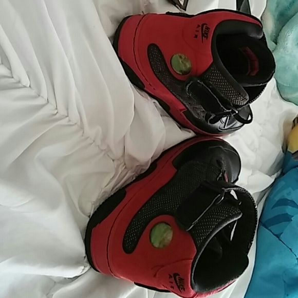 Shoes - Picture 3 of 4