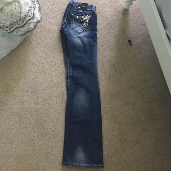 ON HOLD DO NOT BUY!!