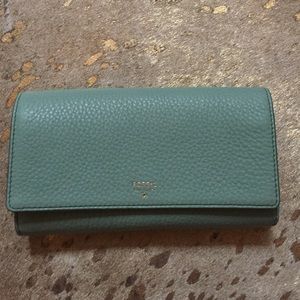 Fossil clutch wallet Tiffany blue tri-fold NWOT
