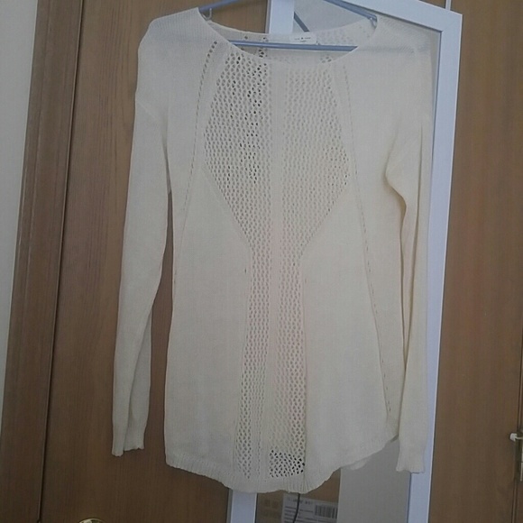 Boutique creame cut-out sweater size M