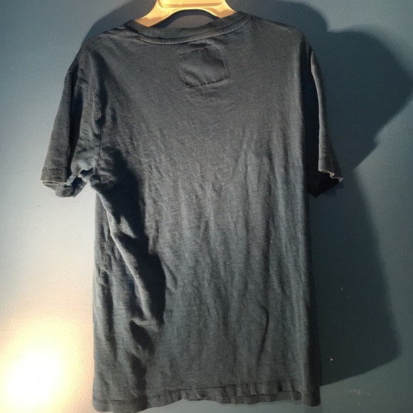 Aeropostale shirt - Picture 2 of 2