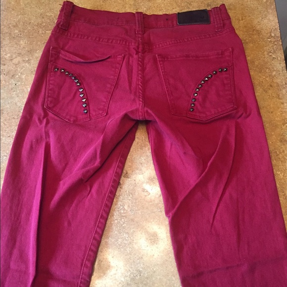 Red Jeans - Picture 2 of 3