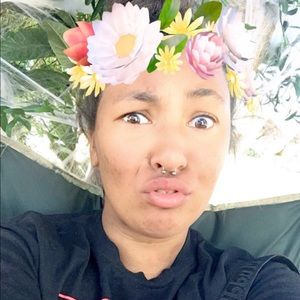 Meet your Posher, Bailey