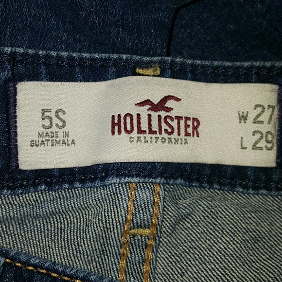 Hollister jeans, size 5 (short) . Worn few times,