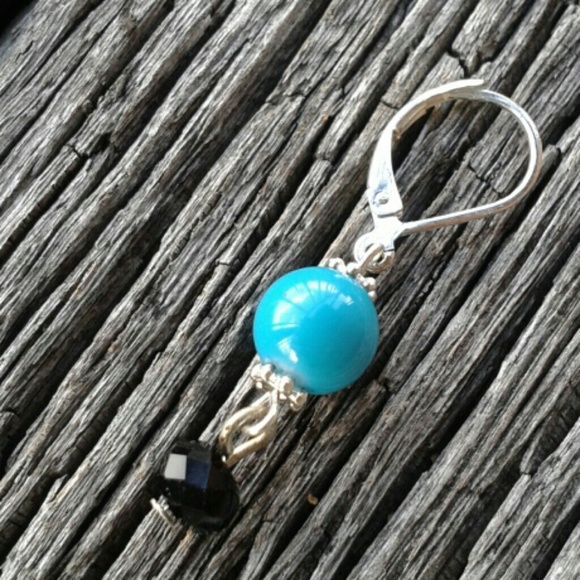 Necklace and earring set - Picture 4 of 4