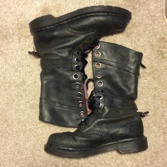 Dr. Martens Triumph 1914 Women's