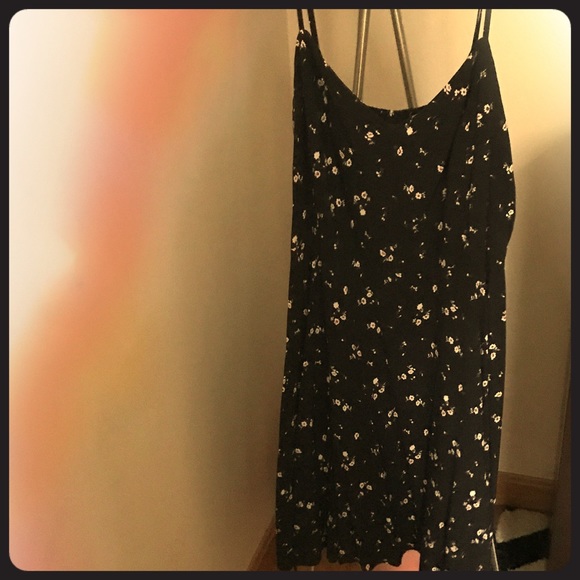 Old Navy Spaghetti Strap Floral Dress