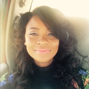 Meet your Posher, Latonya