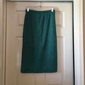 Bordeaux knit pencil skirt