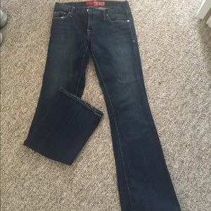 Guess Jeans