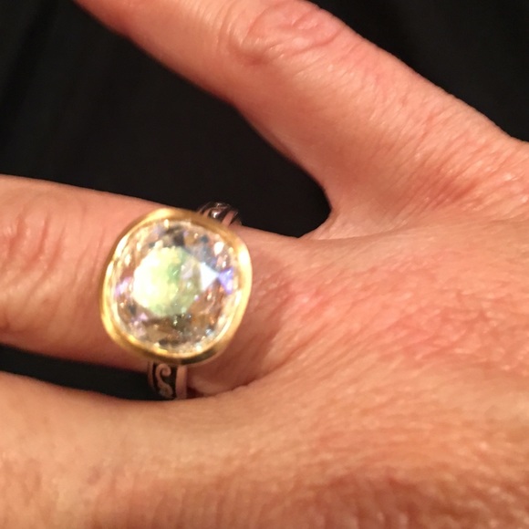 Brighton Jewelry - Brighton beautiful two toned ring