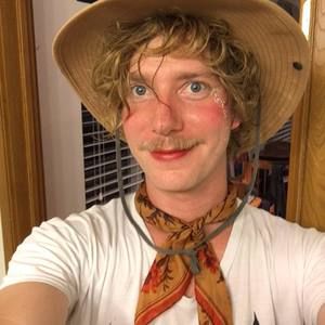 Meet your Posher, Christopher