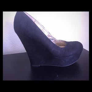 Platform wedge by Mossimo