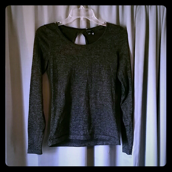 Long sleeve top