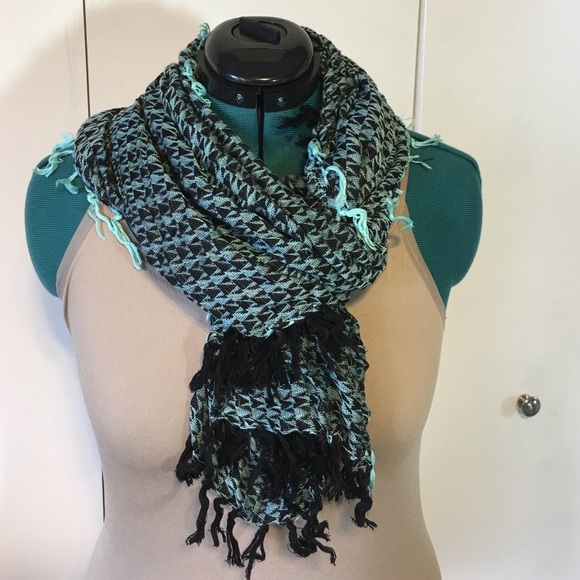 Black and aqua fringed scarf