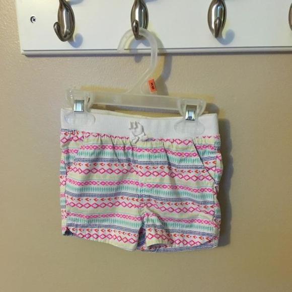 Super cute colorful pattern shorts
