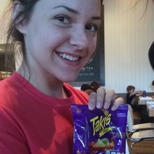 Meet your Posher, Abby