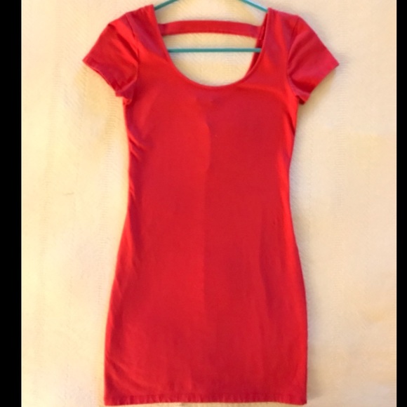 Pink bodycon dress
