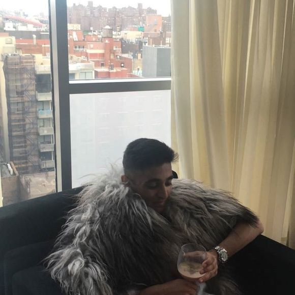 Meet your Posher, Sagar