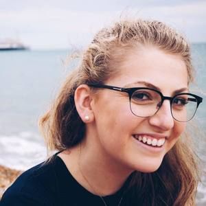 Meet your Posher, Annie