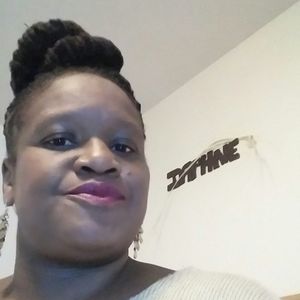 Meet your Posher, Daphne