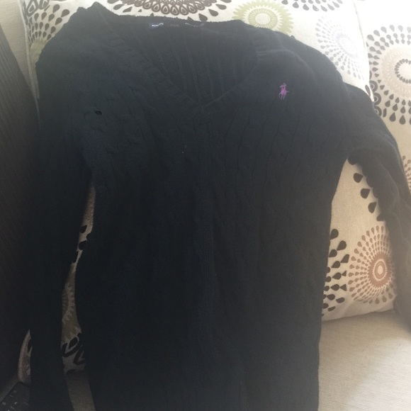 V-neck sweater