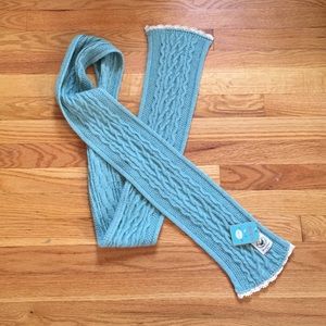 Gorgeous Irish knit scarf