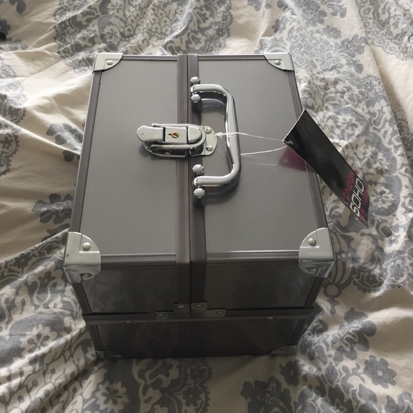 Soho Beauty Other - Soho Beauty gunmetal make up case.