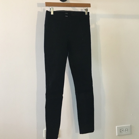 BDG stretch black jeggings