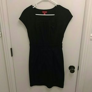 Elle Black Dress