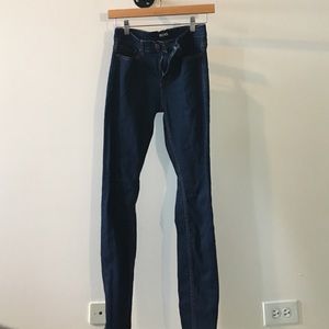 BDG cigarette high rise ankle jean