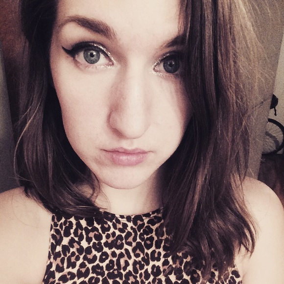 Meet your Posher, Silki - Picture 1 of 1