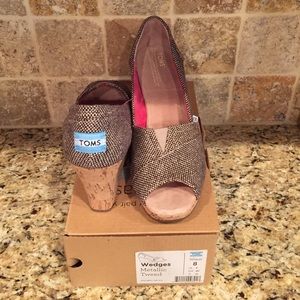 Toms wedges