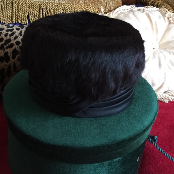 Mink Hat Very Nice Vintage Dark Brown Authentic Mink Hat