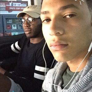 Meet your Posher, Donivan