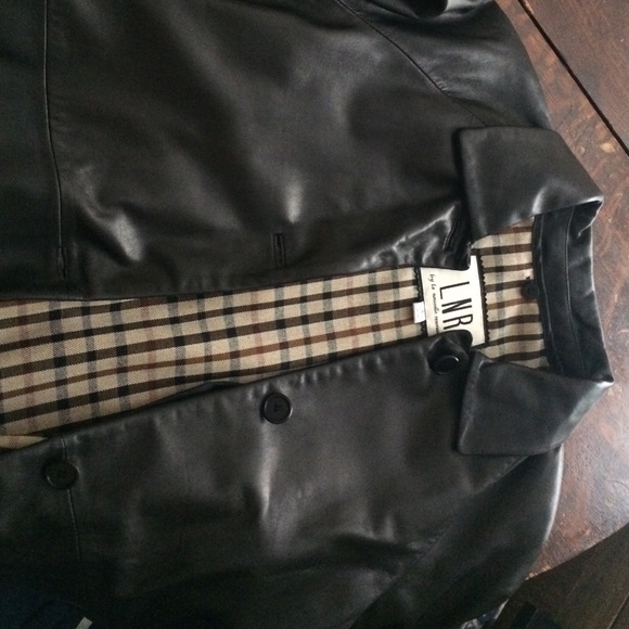 Long leather coat - Picture 4 of 4